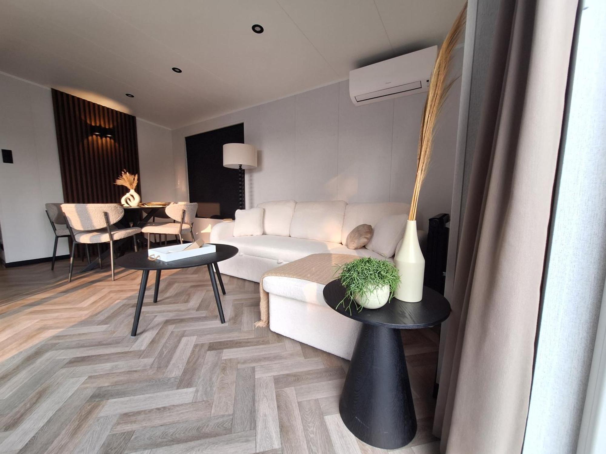 'Relax Lodge Sea' - Wellness Lodge In Zeeland - Private Sauna - Airco - Garden - Outdoor Swimming Pool - Free Wifi, Towels & Bed Linen Heinkenszand المظهر الخارجي الصورة