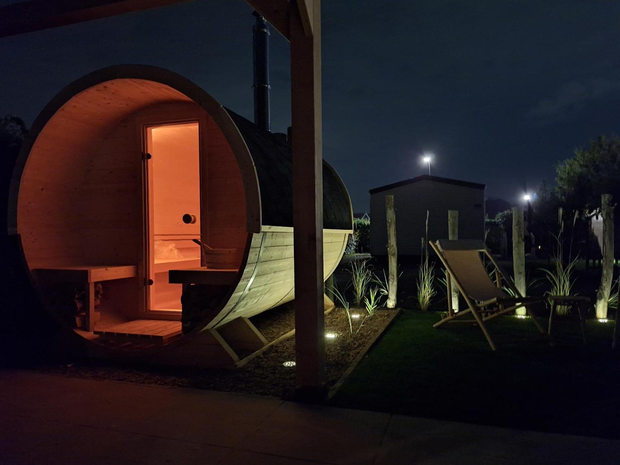 'Relax Lodge Sea' - Wellness Lodge In Zeeland - Private Sauna - Airco - Garden - Outdoor Swimming Pool - Free Wifi, Towels & Bed Linen Heinkenszand المظهر الخارجي الصورة